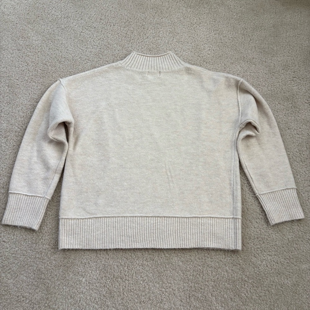 Universal Thread Sweater - Picture 8 of 8